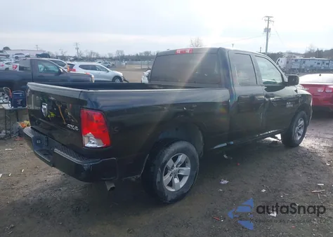 2017 Ram 1500 Express 4X4 6'4 Box из США, поврежденный, VIN 1C6RR7FG7HS508743